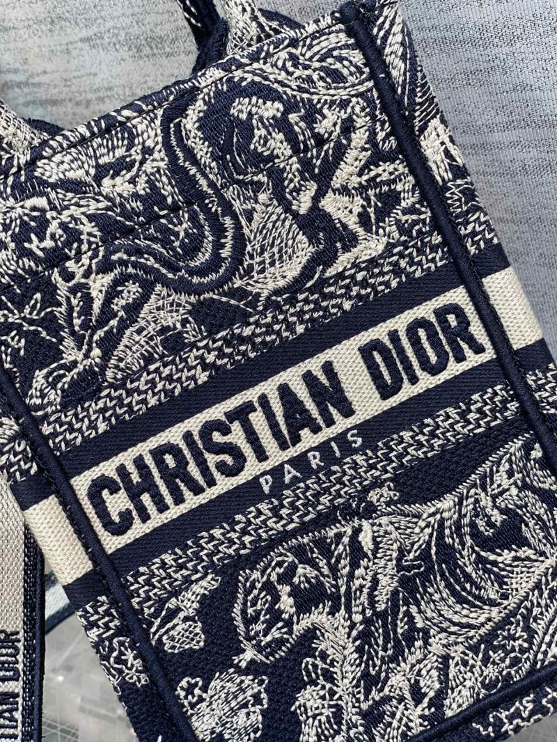 chr1st1an D10r shopping bags
